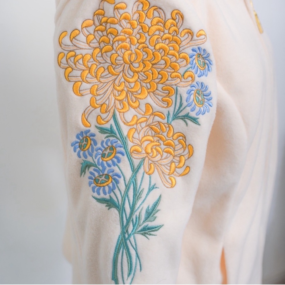 Bob Mackie Vintage Wearable Art Embroidered Zip Up Fleece Size Medium - Picture 4 of 10